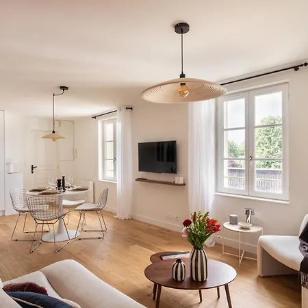 Le Perchoir - Appt Parking Prive 아파트